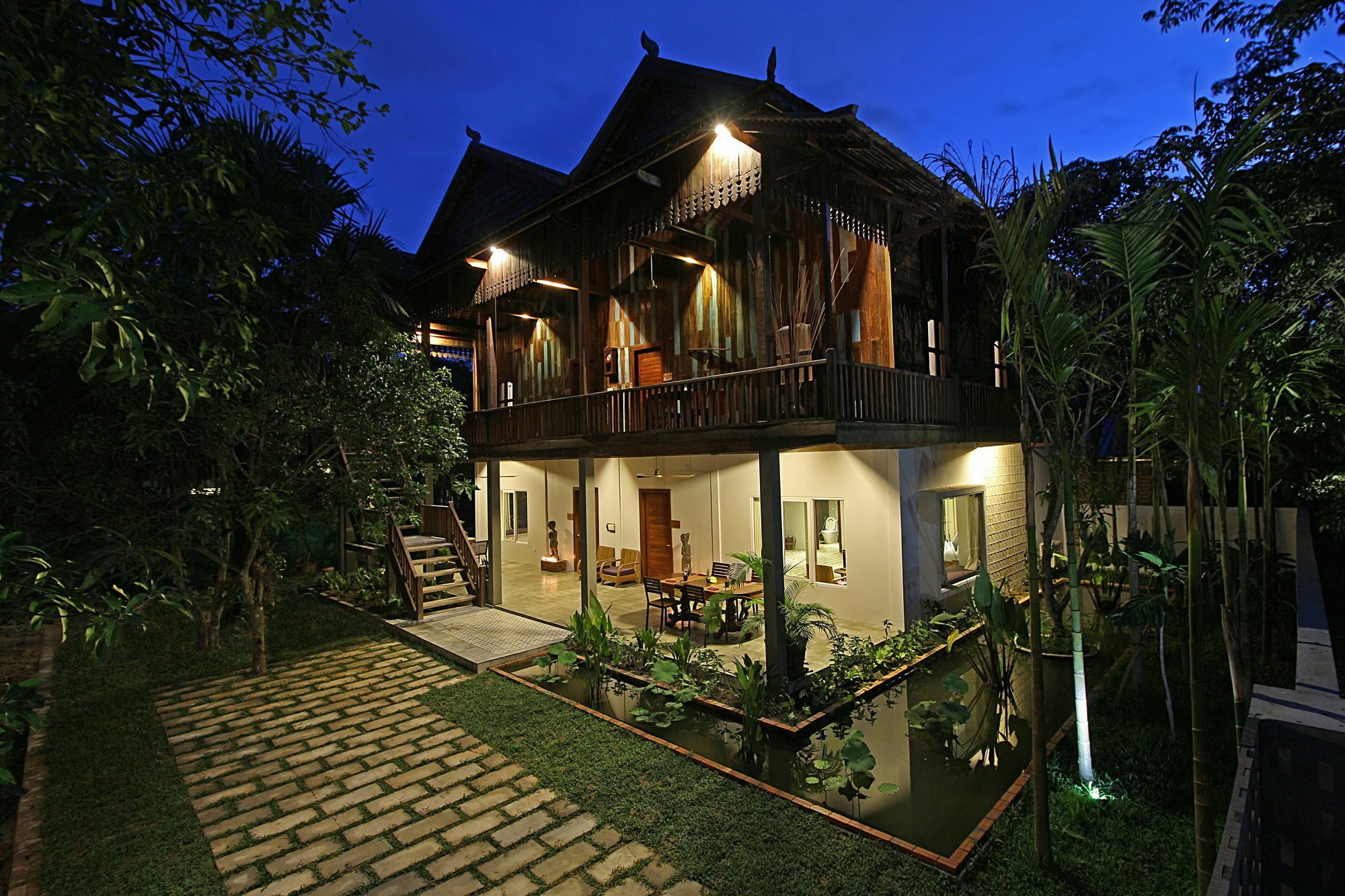 Isann Lodge Siem Reap Exterior photo